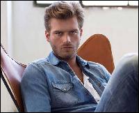 kivanc_tatlitug_27 (720x581, 45 k...)